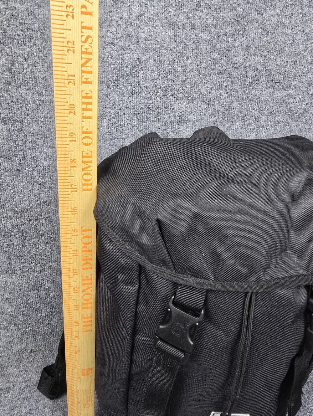 Herschel Supply Co. Black Iona Backpack - Excellent Condition